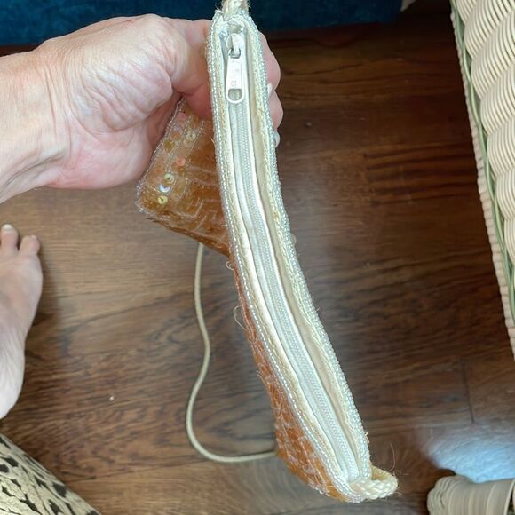 Gold sequined & beaded small cloth crossbody purse - Picture 10 of 10